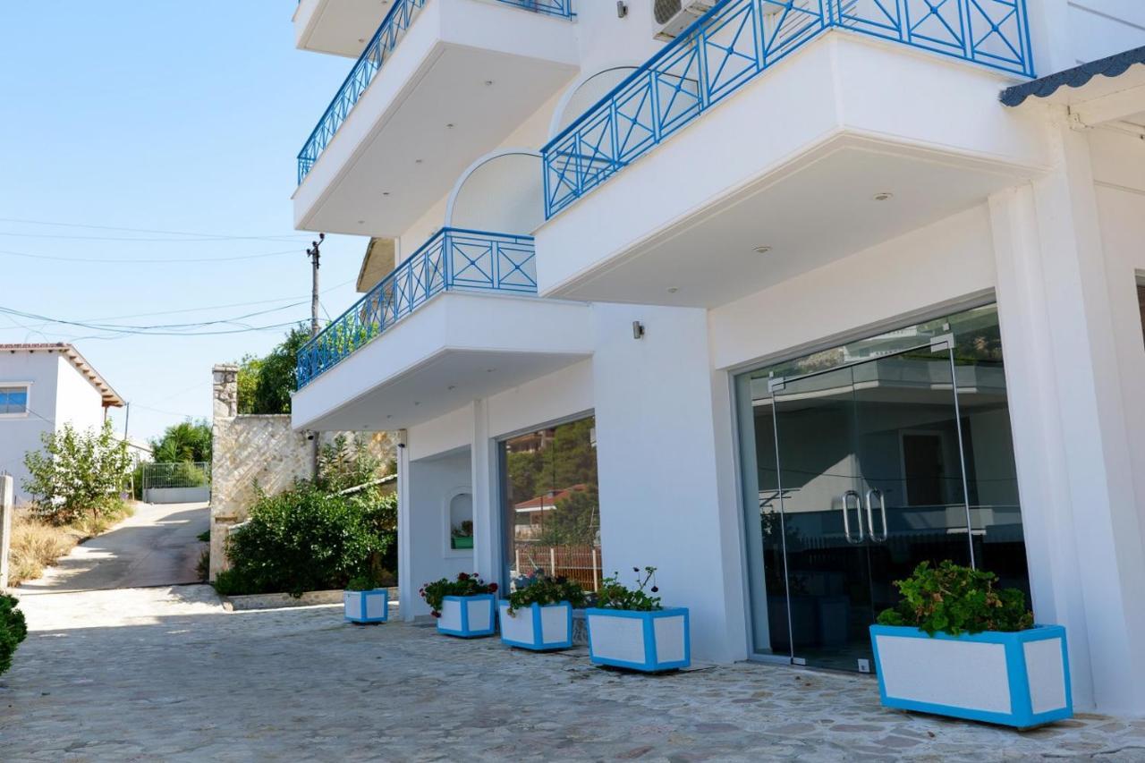 Miracle Apartments Saranda Exterior photo